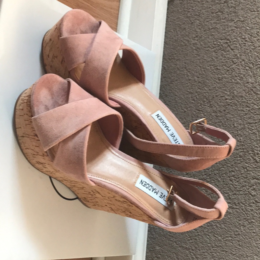 NEW🎉Steve Madden wedges🎉Brand New